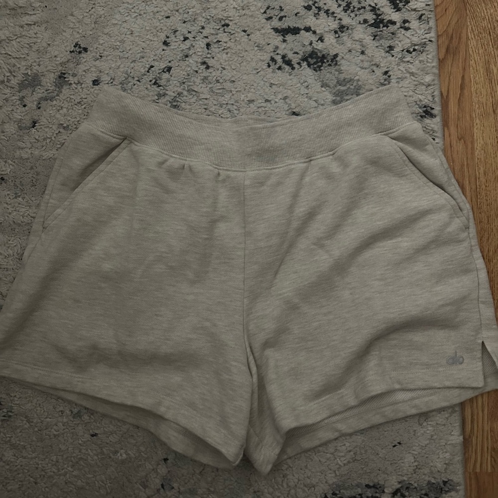 ALO low key sweat short